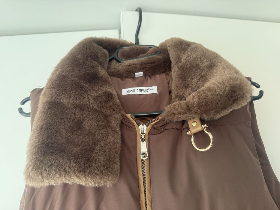 Дамски елек М размер