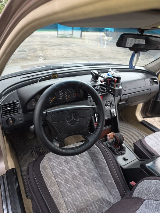 Продажа мерса 202