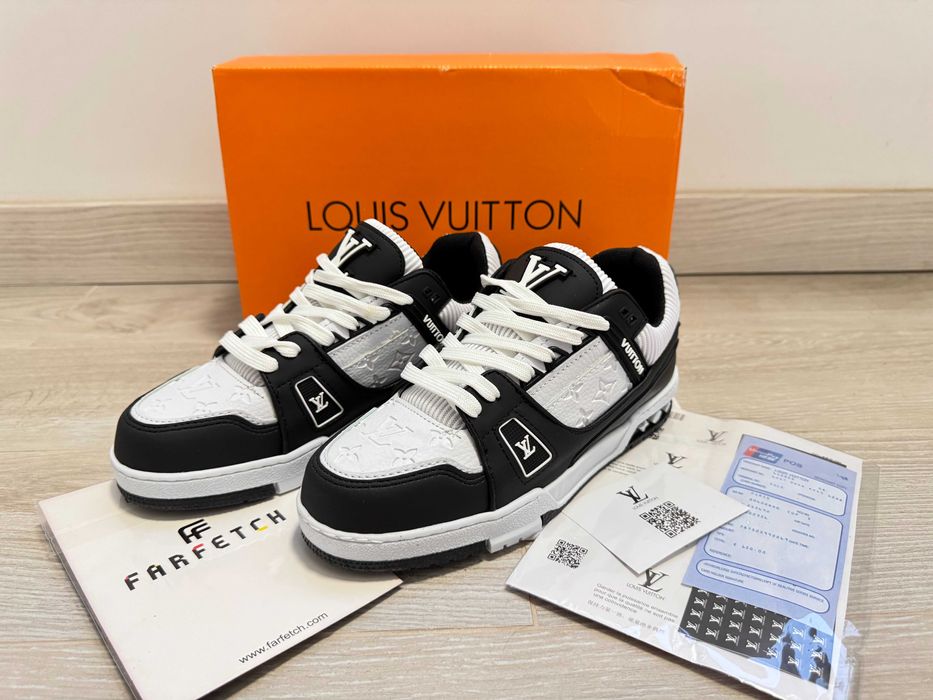 Adidasi Louis Vuitton Trainer Sneaker Black-White Produs Nou-Full Box