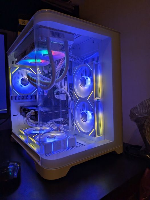 Okazie ‼️ Kit Streaming Gaming NOU i5 14400F  cu 16GB ddr5  RTX 5060TI!