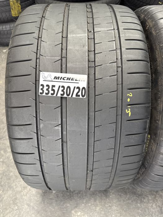 325/30/20 michelin
