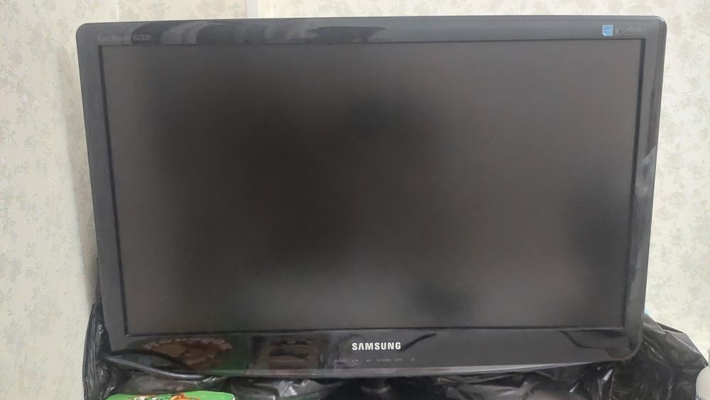 Монитор samsung b2330