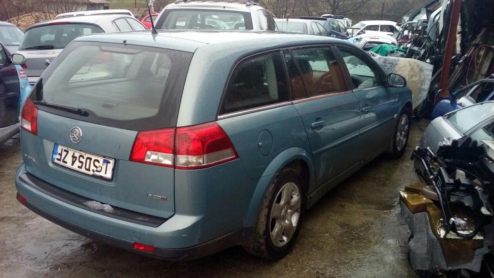 Опел вектра С комби opel vectra 07г. 1.9cdti само на части 6 скорости