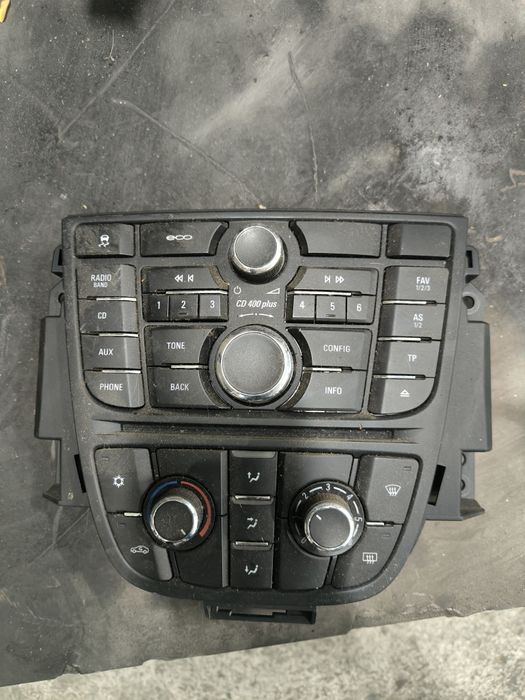 Упрвление за Мултимедия за Opel Astra J