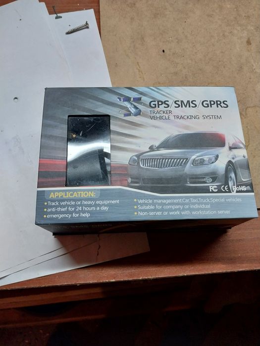 GPS трекер автомобильный