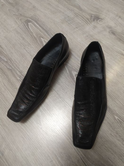 Продам мужские туфли