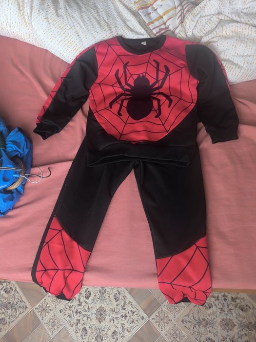 Продам детские вещи