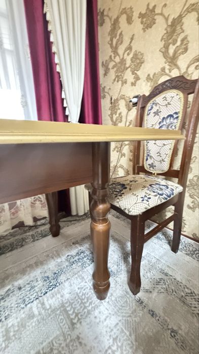 Продается Стол длина 2,5 м