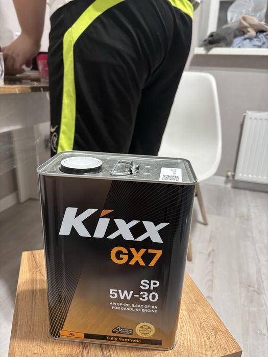 Машинное масло Kixx 4л синтетика!
