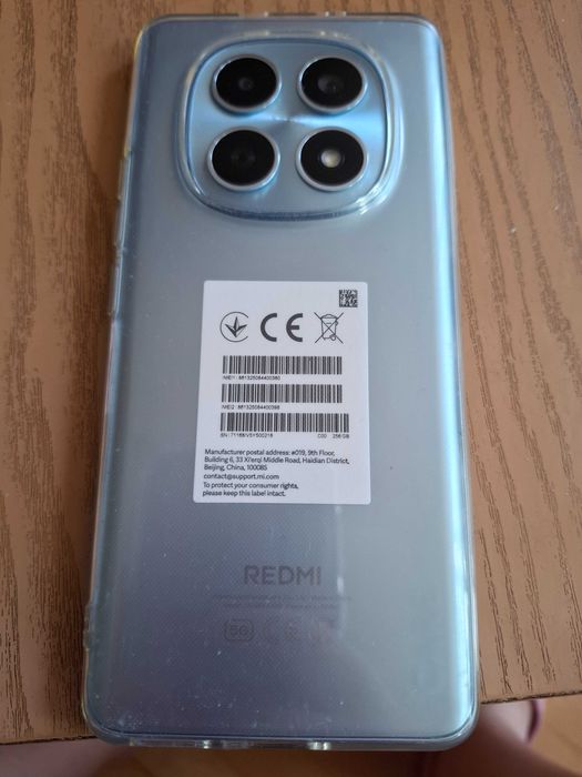 Продавам смсртфон Xiaomy Redmy note 15 5G