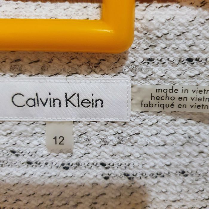Новый неношенный пиджак Calvin Klein