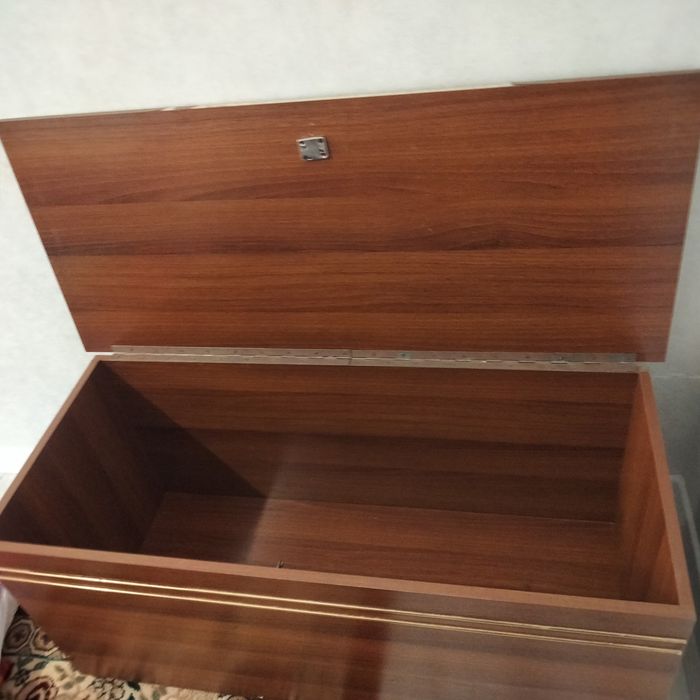 Сандық сатылады бу