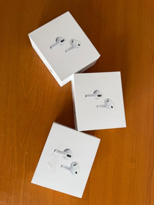 Căști AirPods Pro 3