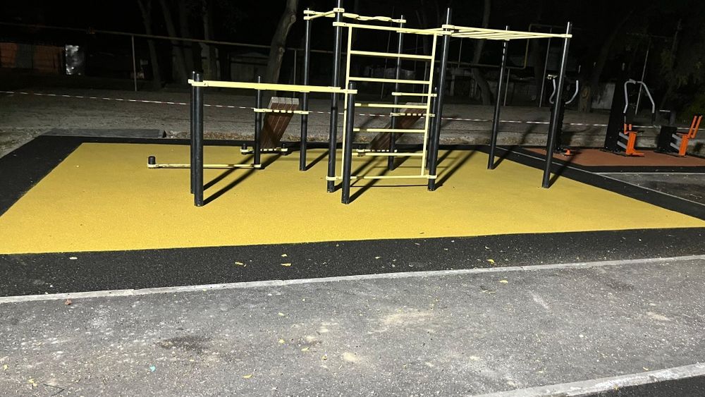 Тартановое  покрытие