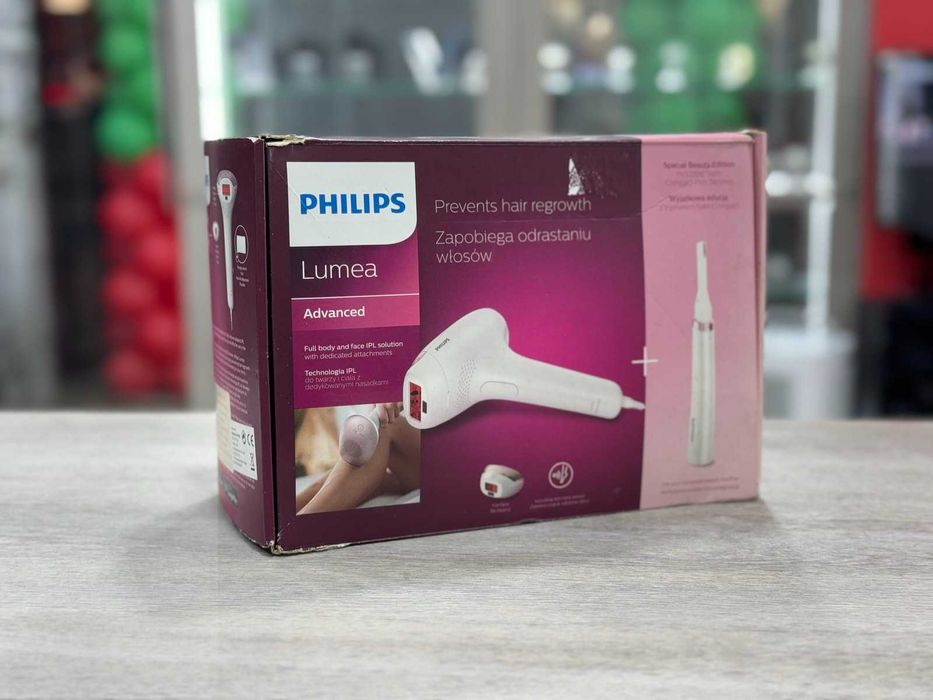 Фотоепилатор Philips Lumea Advanced
