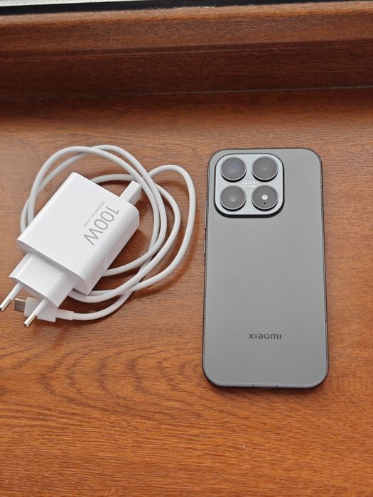 Xiaomi 17 256Gb 5G идеальный