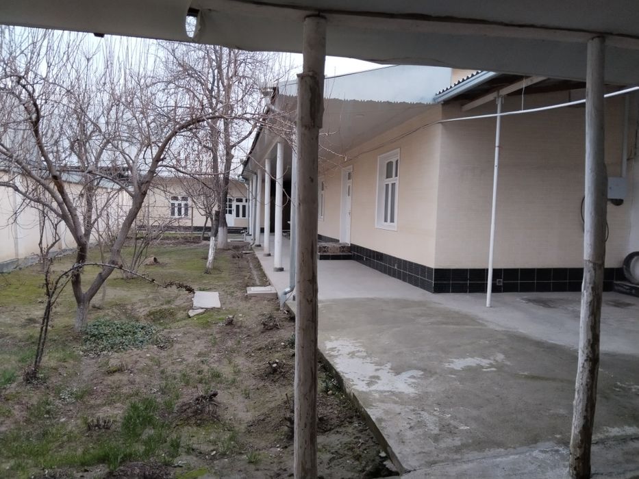 Uy Sotiladi ! ! ! 8 sotix