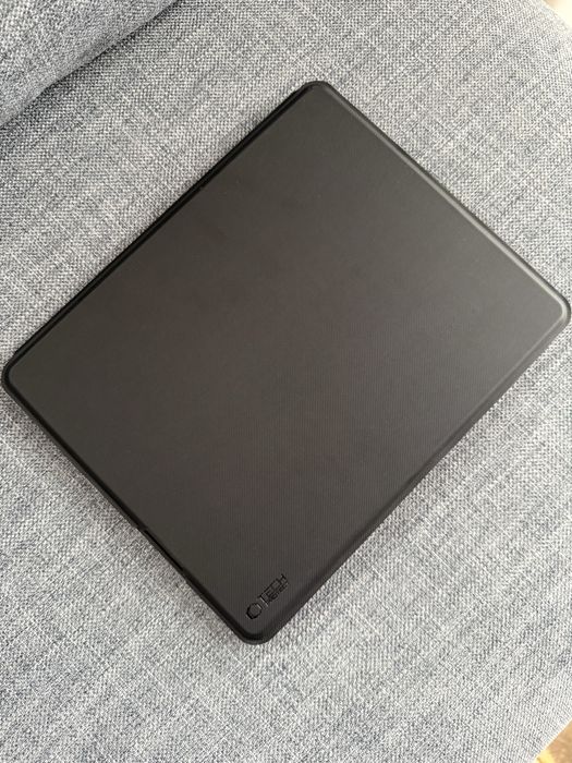 Калъф за Ipad Pro 13 inch m4/5 с клавиатура