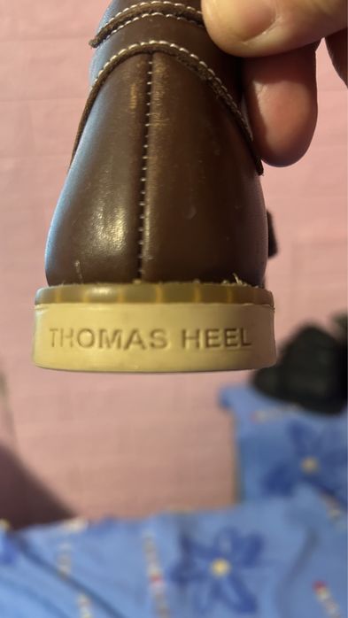 Продам Кожаный Сандали. Новый