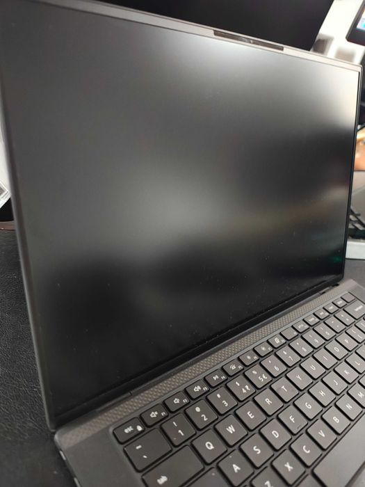 Dell Precision 5570 RTX A1000 4GB/I7-12700H/FHD+