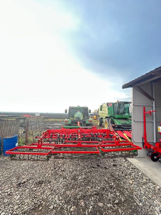 Combinator marca Unia