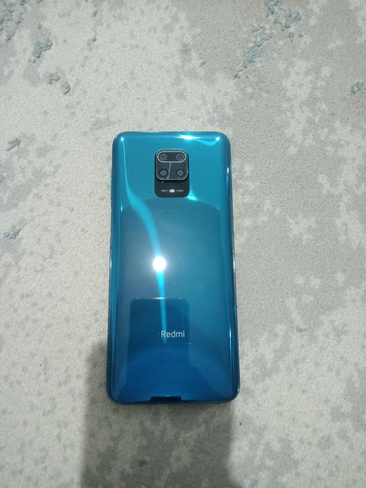 Redmi note 9s 64GB.