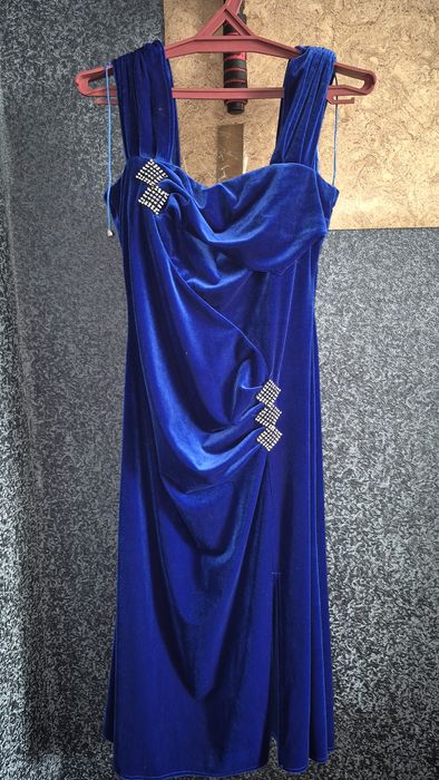 Продам женские вещи