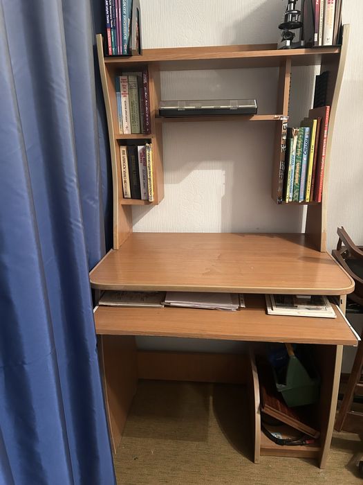 Компьютерный стол, подставка под телевизор