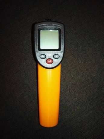 Инфраред термометър, безконтактен термометър,от -50 градуса С до +380C