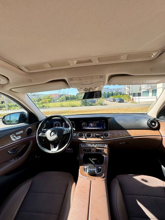 Mercedes E allterain