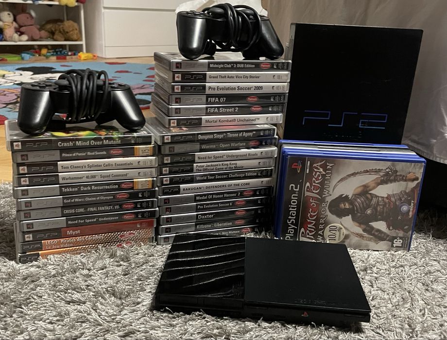 PS 2 două bucăți, două manete, 20 de jocuri originale