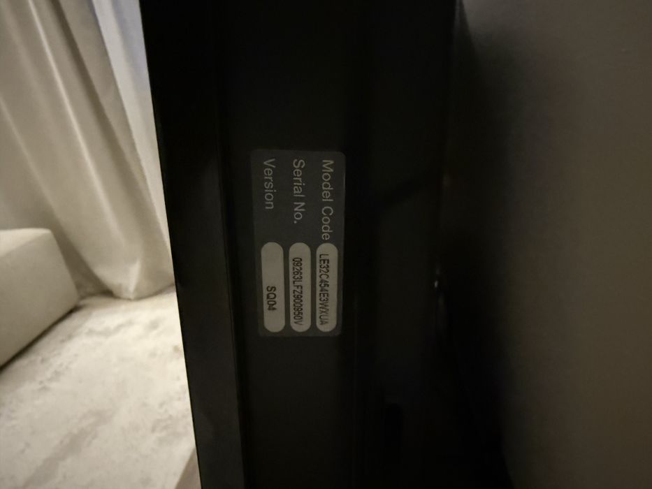 Телевизор Samsung с приставкой Smart TV