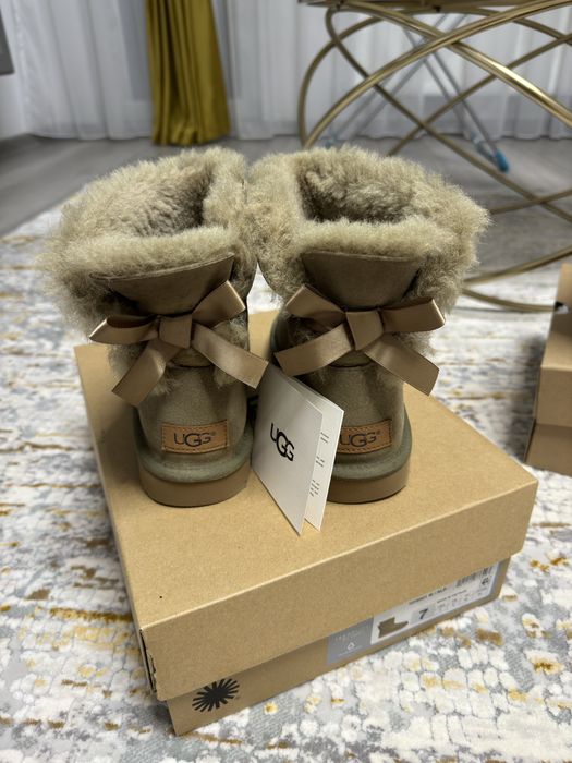 Ghete ugg originale