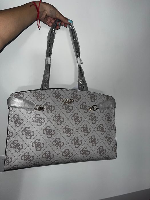 Geanta de umăr Guess