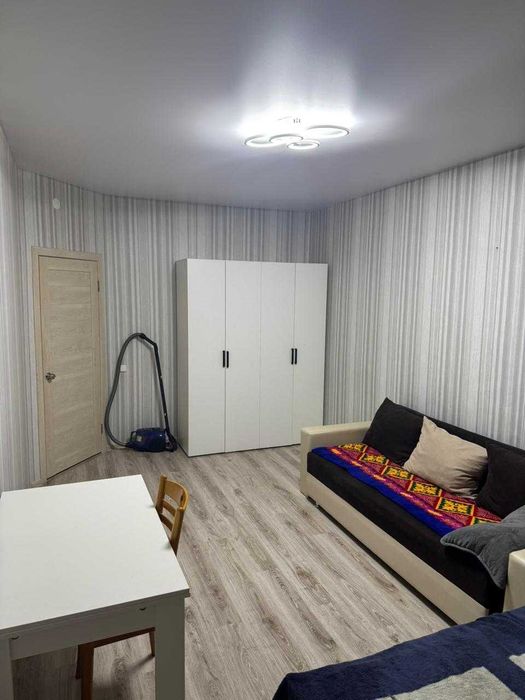 Продам 1 ком в мкр Береке