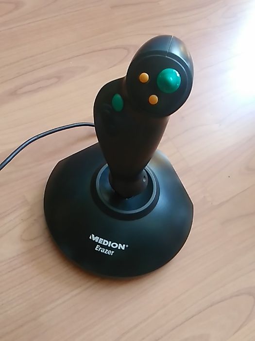 Vand Joystick si joypad - conectare prin gameport