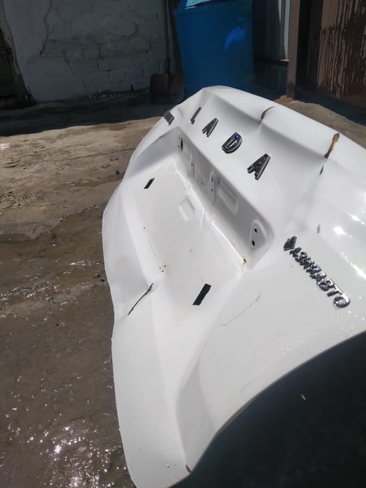 Крышка багажника Lada Granta fl