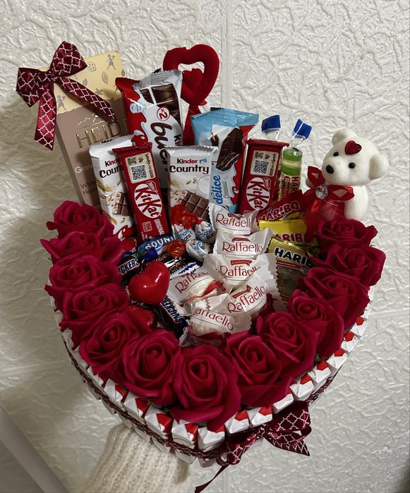 Aranjamente dulciuri si trandafiri de sapun