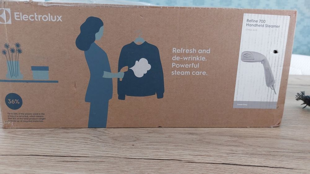 Fier de călcat vertical Electrolux