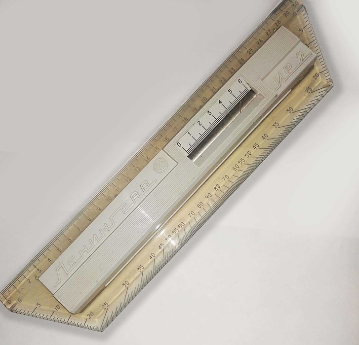 Готовальня чертежная. Рейшина. Советская.