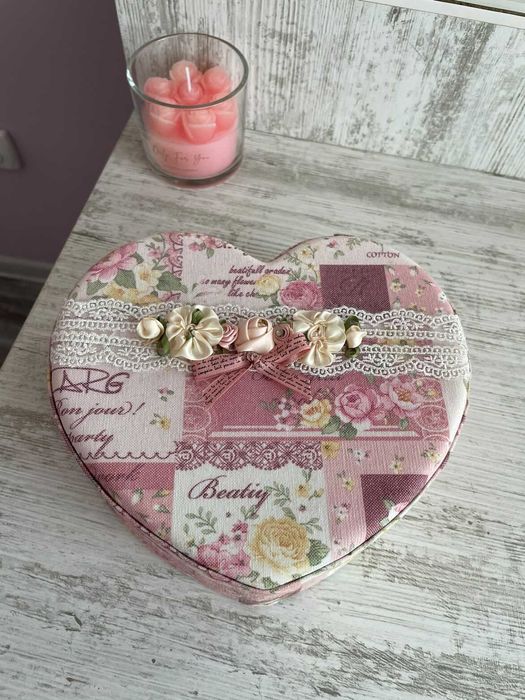 Кутийка за бижута