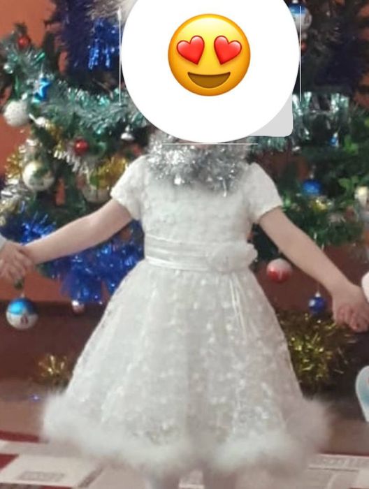 Продам праздничное платье.