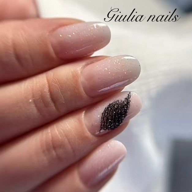 Unghii cu gel botosani