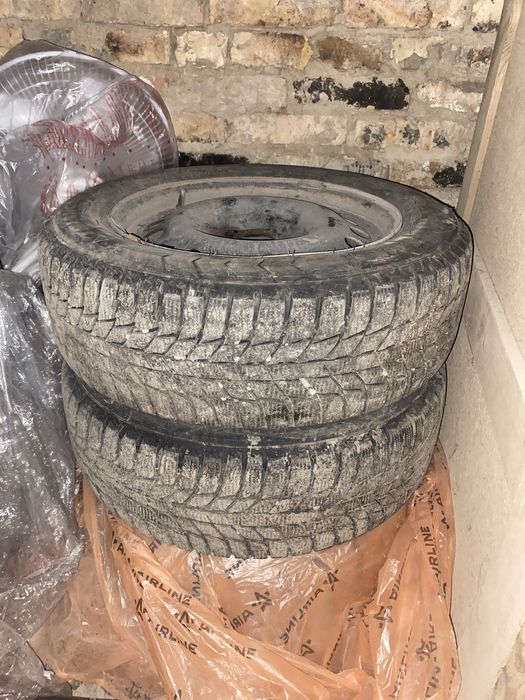 Шины зимние 205.60R16