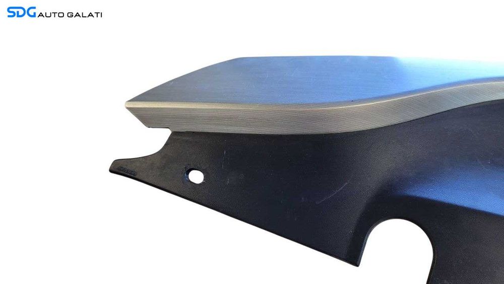 Grila Centrala Bara Spoiler Fata Renault Laguna 2 2001 - 2007 Cod 8200012581 8200012581B [LR2156]