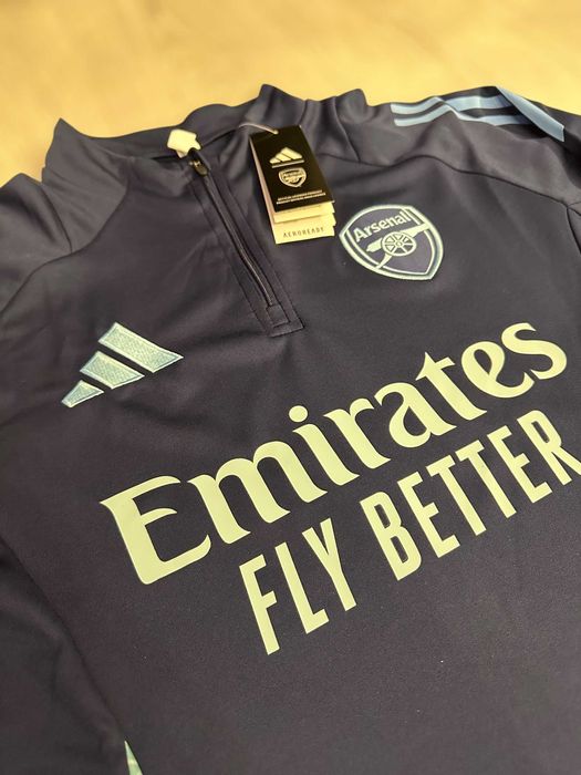 Футболен екип Адидас - Арсенал / Addidas - Arsenal