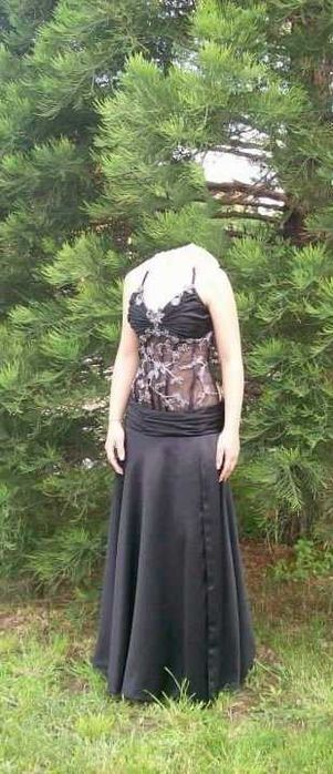 Абитуриентска рокля