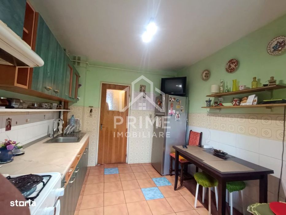 Apartament 4 camere, decomandat | 2 bai | Zona linistita Blaj