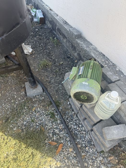 Продам бетономешалку