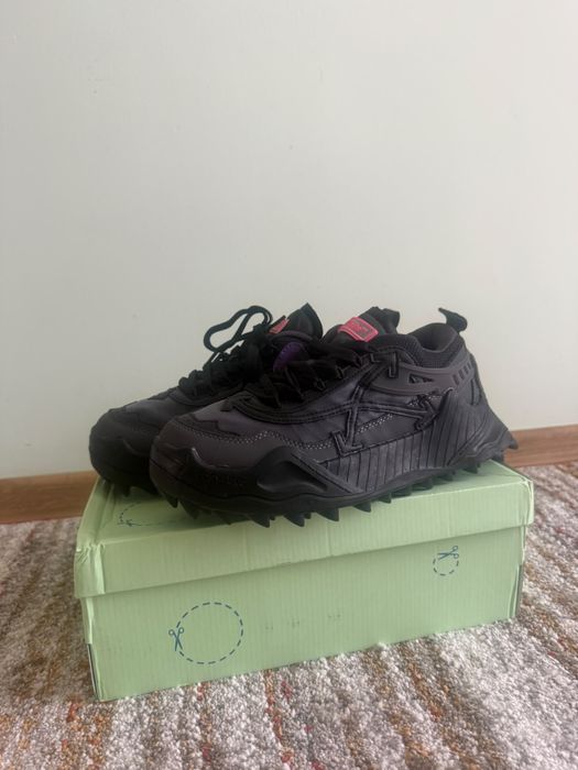 Off white odsy black
